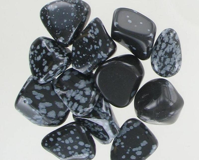 9990022 Snowflake Obsidian Tumbled Stone